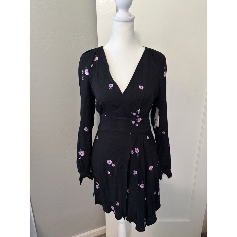 NWT Equipment Femme Revolve Alexandria Dress Rayon Black Floral Size 0 XS $378
